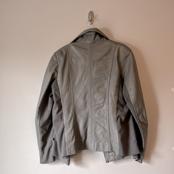 Buttery soft and versatile light grey leather jacket from Rudsak - Picture 6 of 8